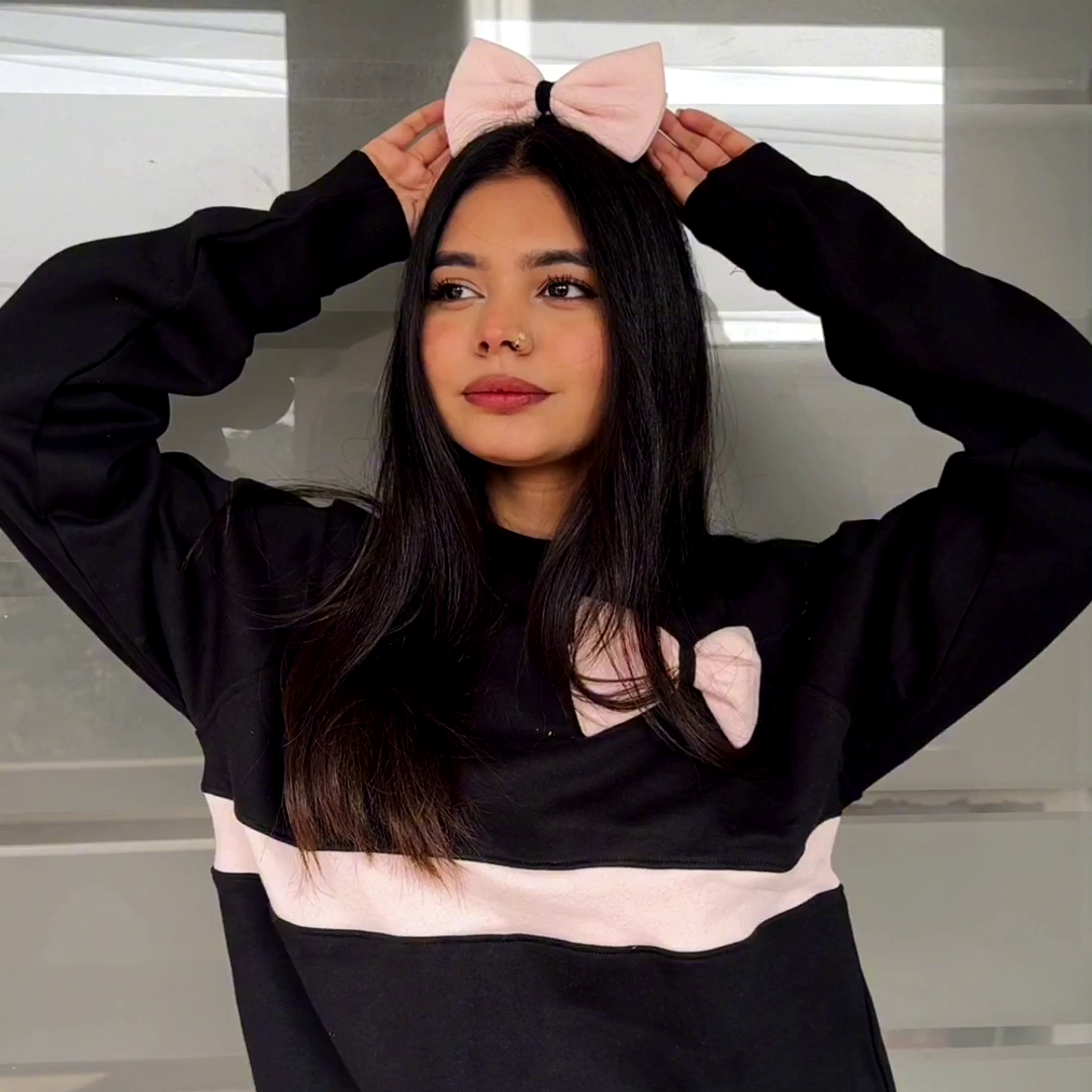 Winter Rabbon Sweatshirt + Gift